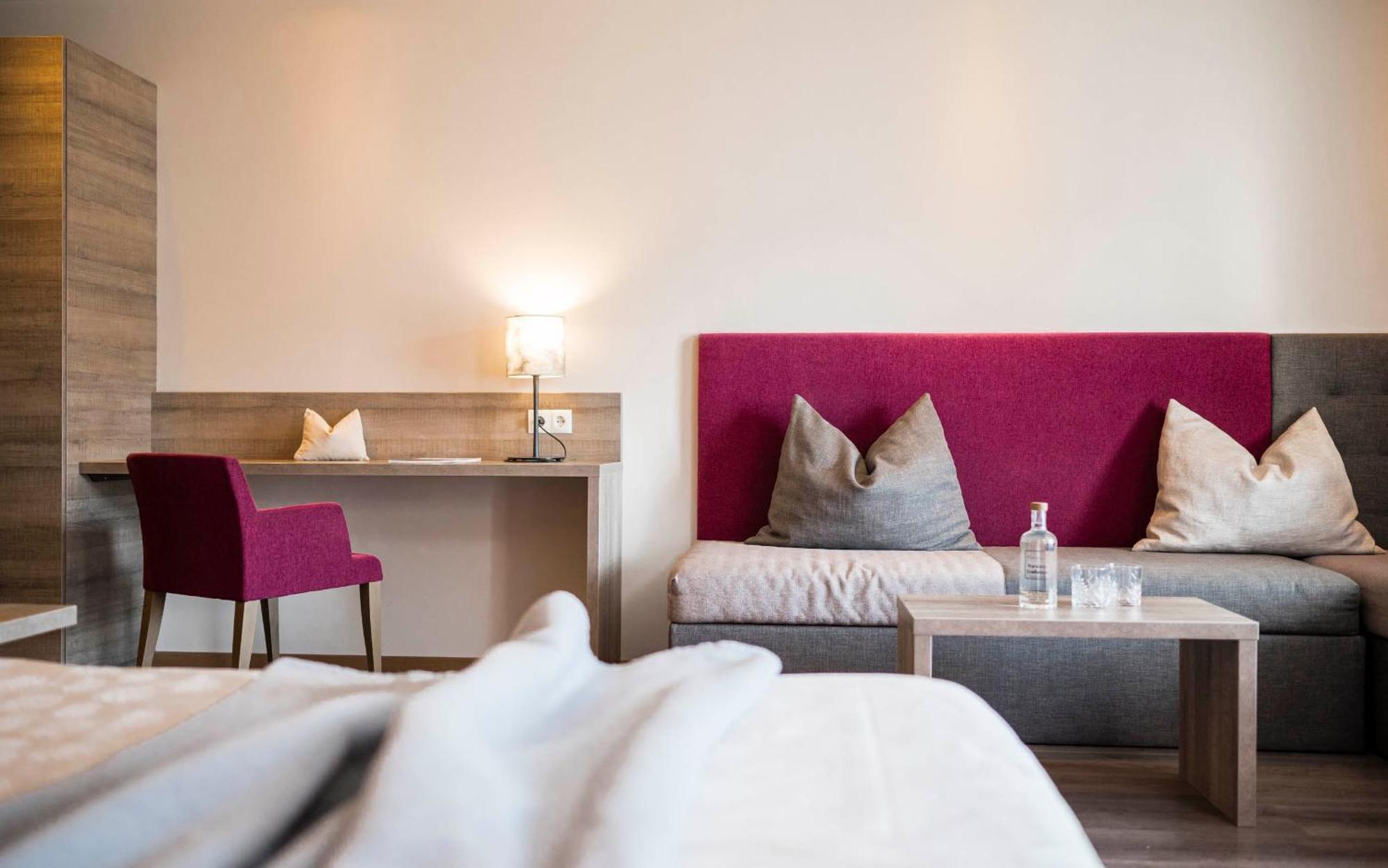 Roesslwirt Hotel Barbiano  Buitenkant foto