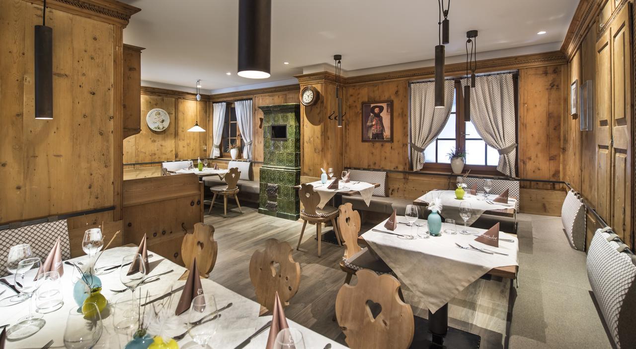 Roesslwirt Hotel Barbiano  Buitenkant foto