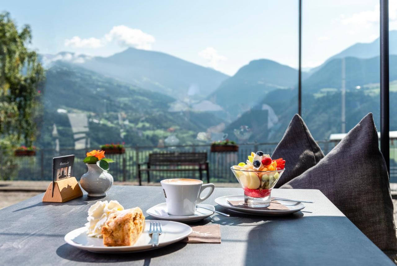 Roesslwirt Hotel Barbiano  Buitenkant foto
